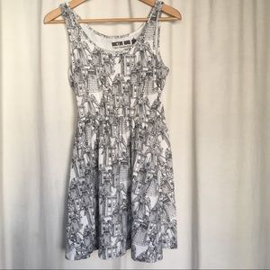 Dr. Who Dress! Size Small